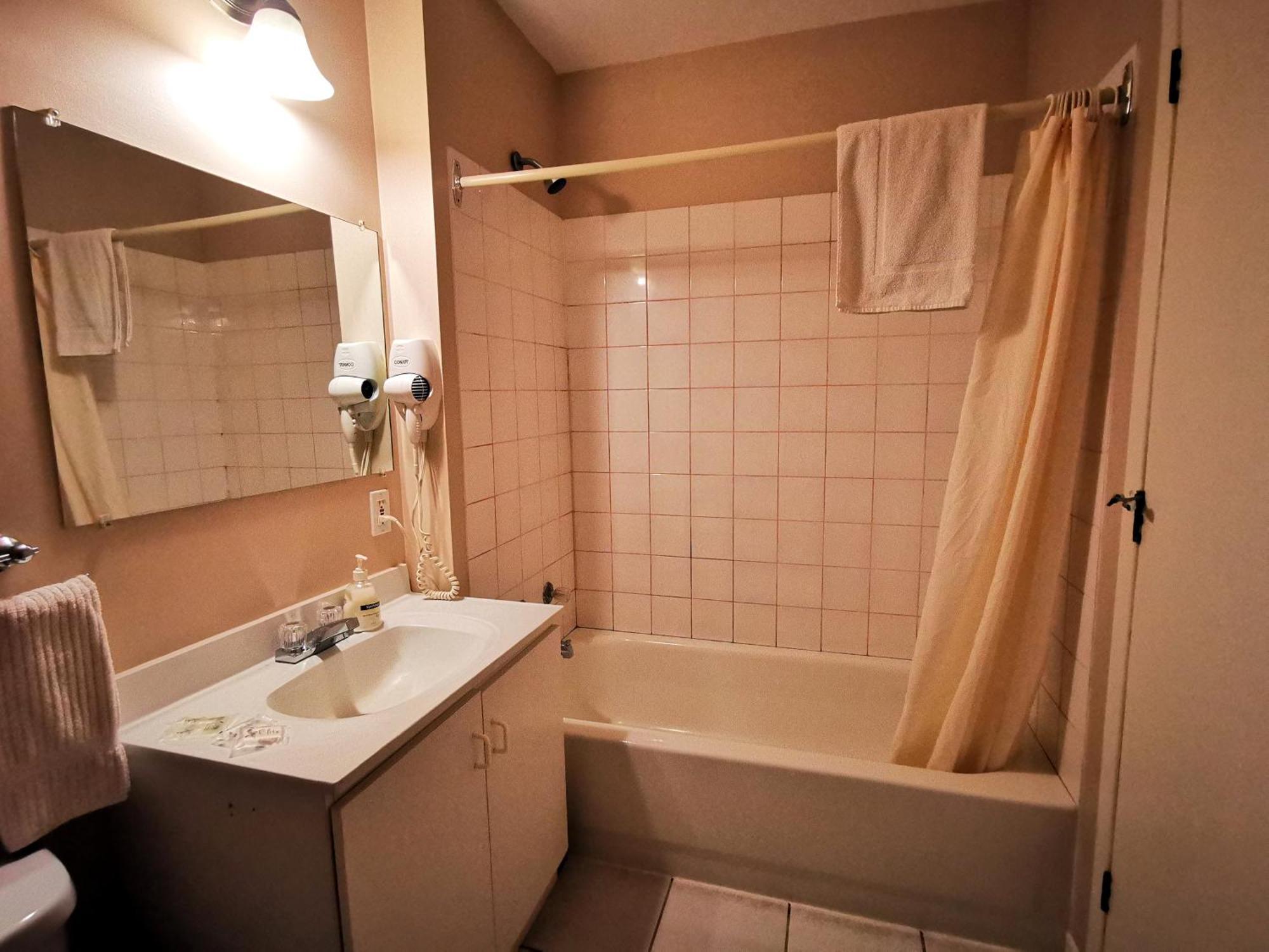Hotel Alila Saint-Sauveur Экстерьер фото
